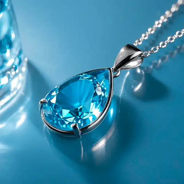 Design Concept of Gem Aura Aquamarine Pendant